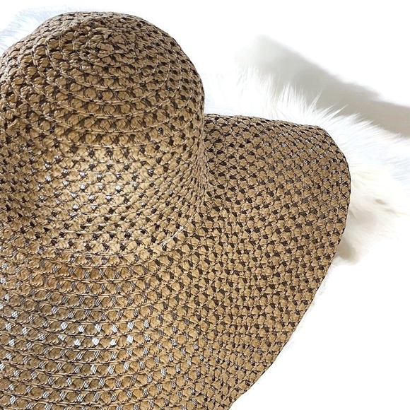 Floppy Wide Brim Tan Sun Hat - Picture 5 of 5